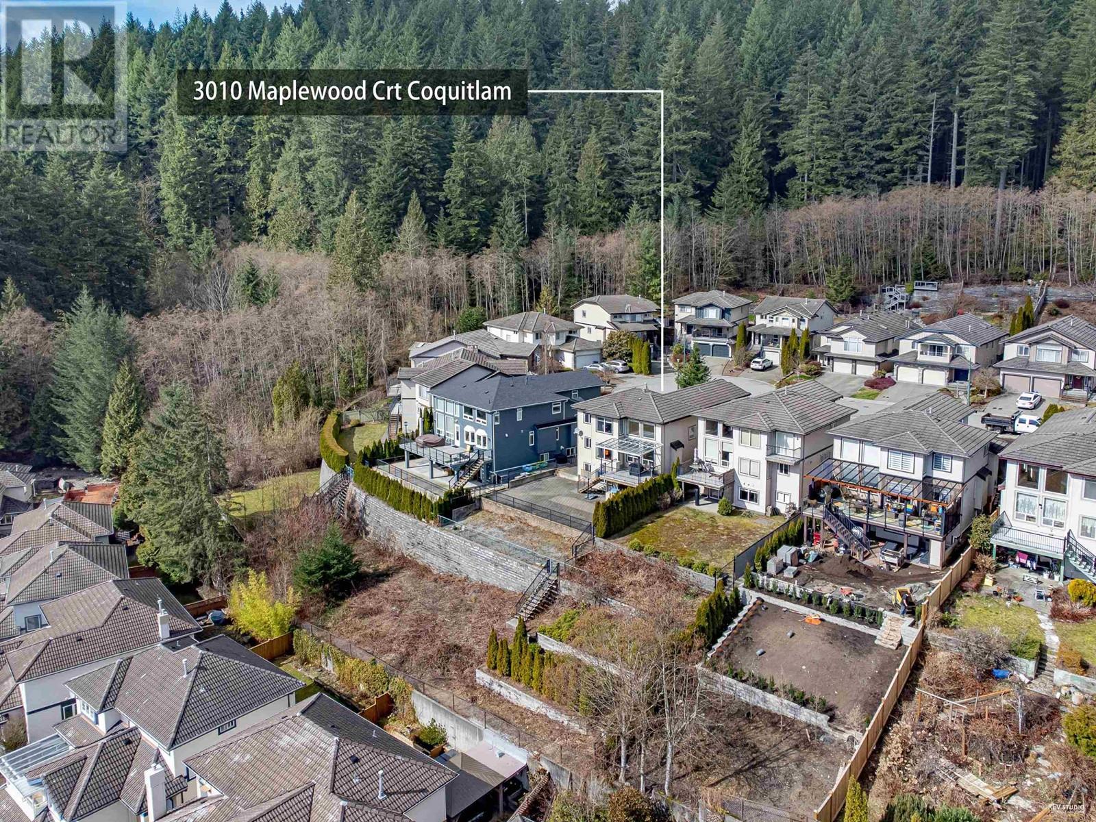 3010 Maplewood Court, Coquitlam, British Columbia  V3E 3P3 - Photo 1 - R2918162