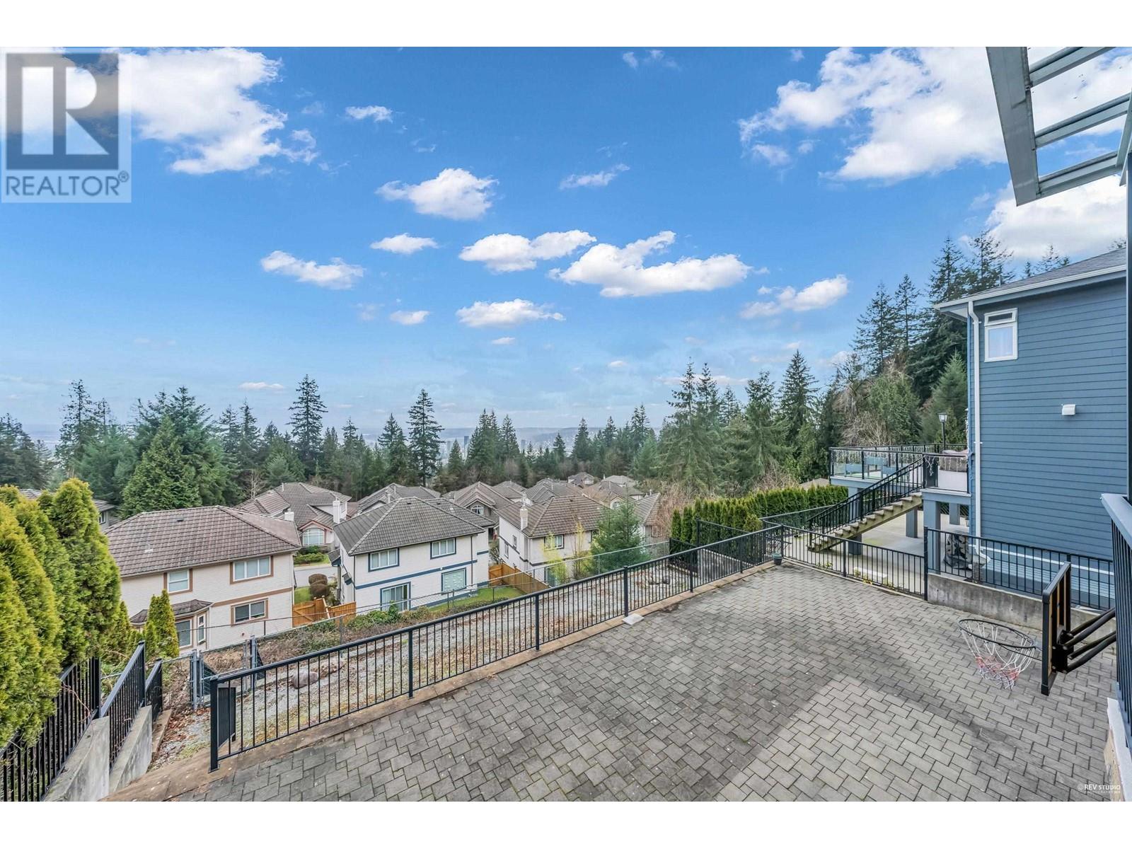 3010 Maplewood Court, Coquitlam, British Columbia  V3E 3P3 - Photo 17 - R2918162