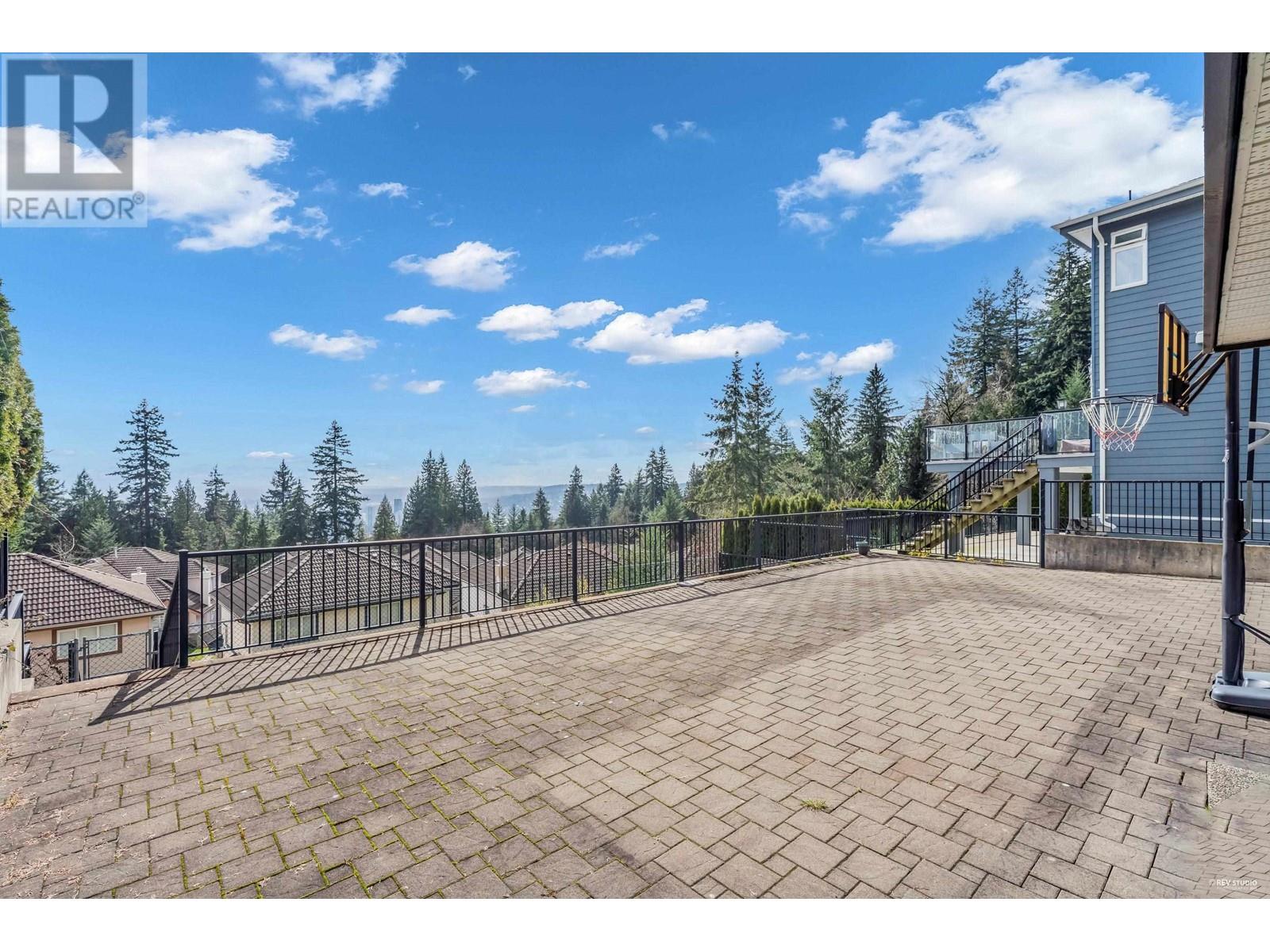 3010 Maplewood Court, Coquitlam, British Columbia  V3E 3P3 - Photo 18 - R2918162