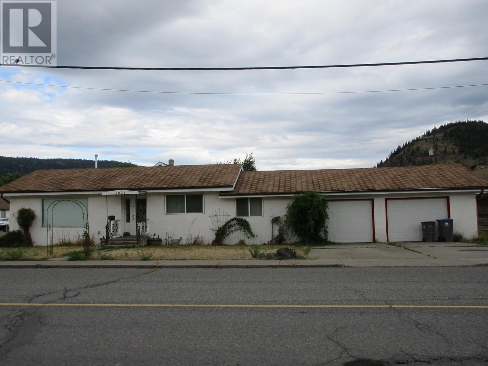 2025 Chapman Street, Merritt, British Columbia  V1K 1B8 - Photo 28 - 180553
