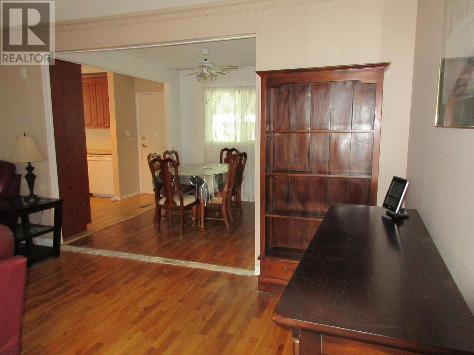 2025 Chapman Street, Merritt, British Columbia  V1K 1B8 - Photo 12 - 180553