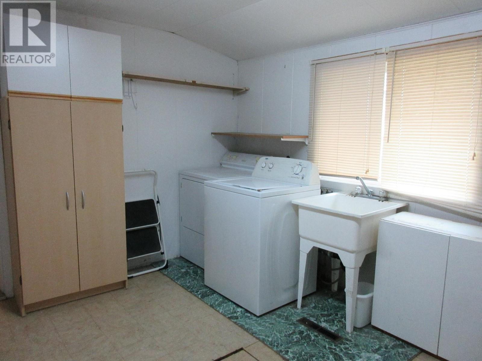 2025 Chapman Street, Merritt, British Columbia  V1K 1B8 - Photo 8 - 180553