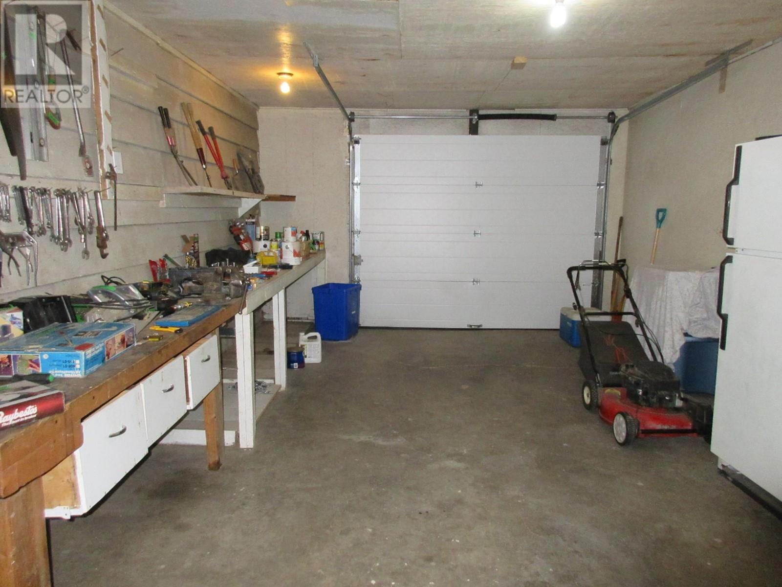 2025 Chapman Street, Merritt, British Columbia  V1K 1B8 - Photo 25 - 180553