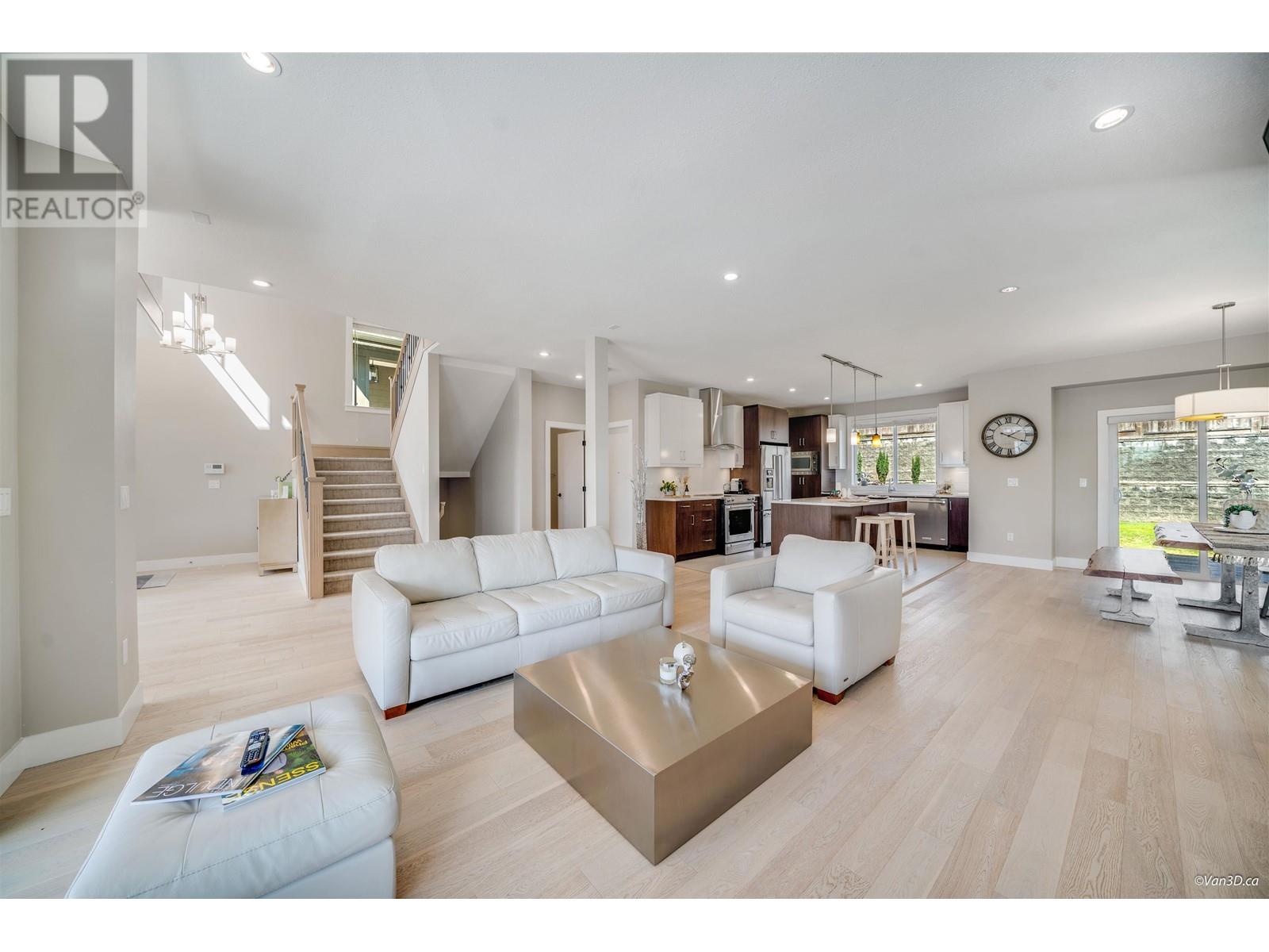 3485 Chandler Street, Coquitlam, British Columbia  V3E 0K2 - Photo 6 - R2918196