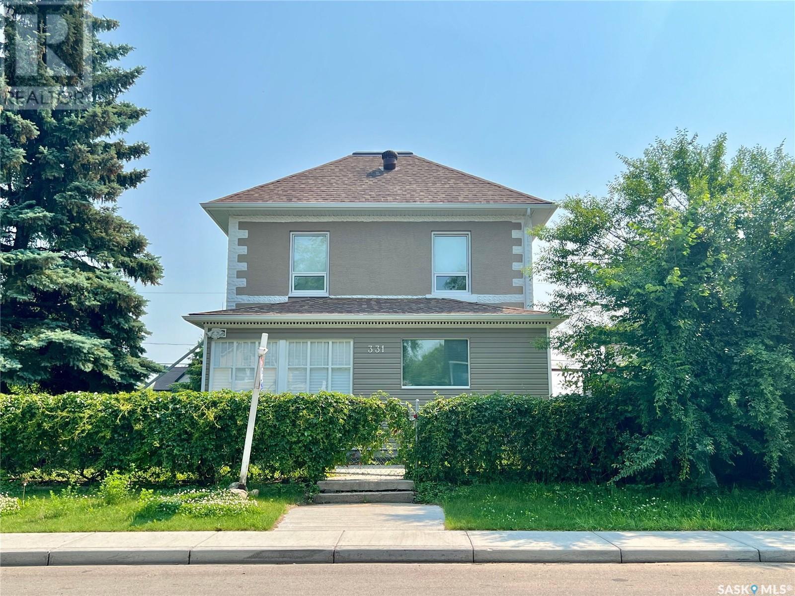 331 12th STREET E, prince albert, Saskatchewan