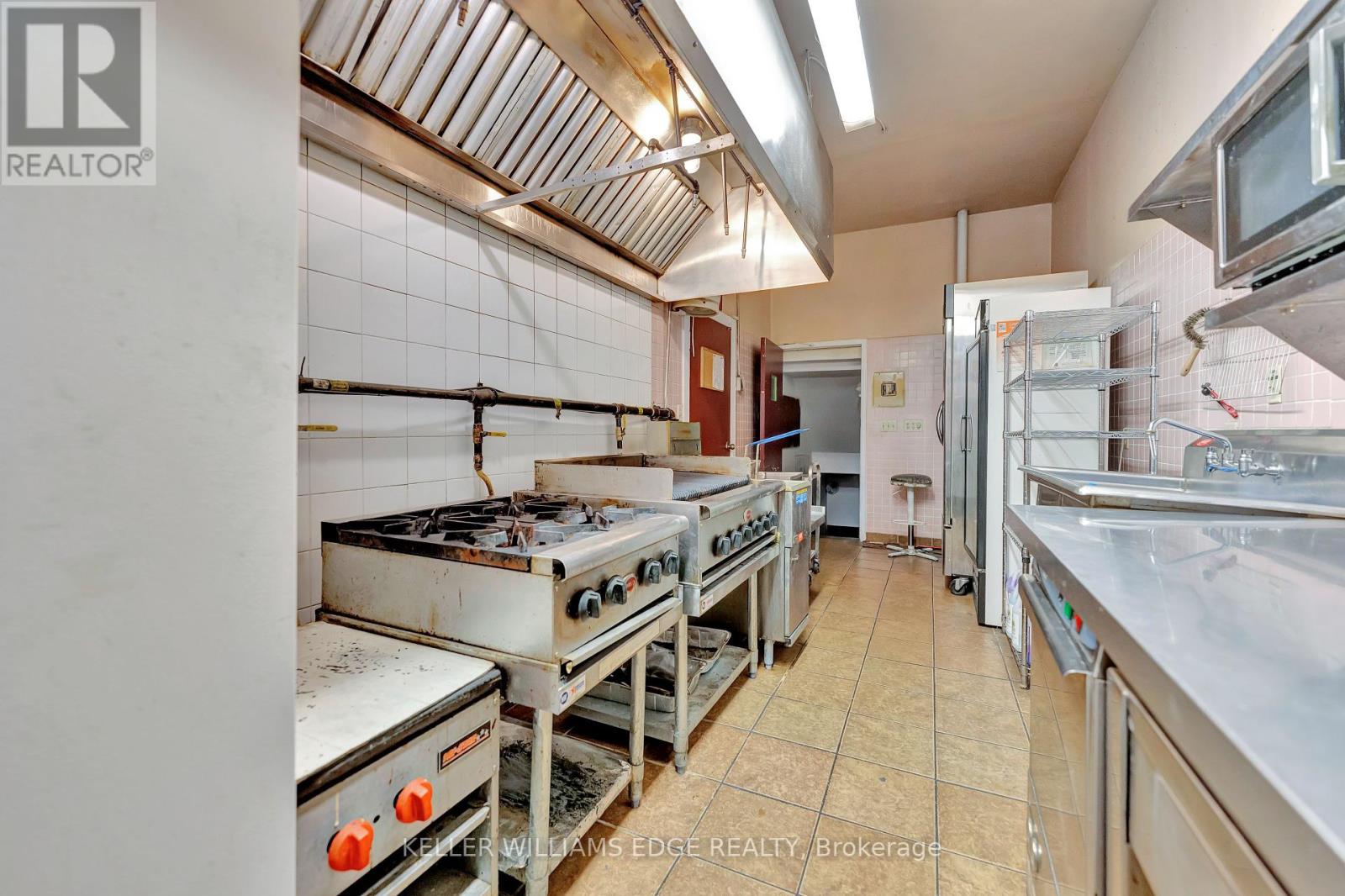 225 Parkdale Avenue N, Hamilton (Normanhurst), Ontario L8H 5X4 - Photo 9 - X9269880