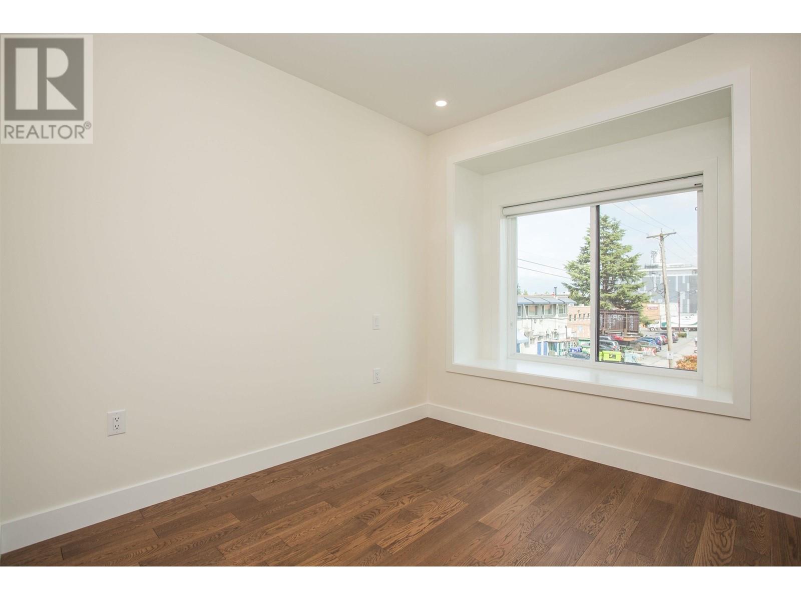 2028 E 42nd Avenue, Vancouver, British Columbia  V5P 1L8 - Photo 12 - R2918223