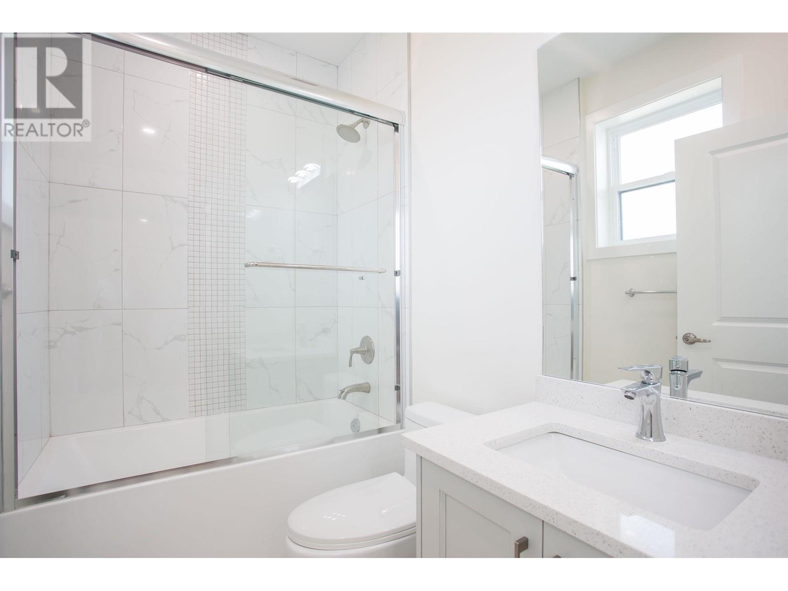 2028 E 42nd Avenue, Vancouver, British Columbia  V5P 1L8 - Photo 13 - R2918223