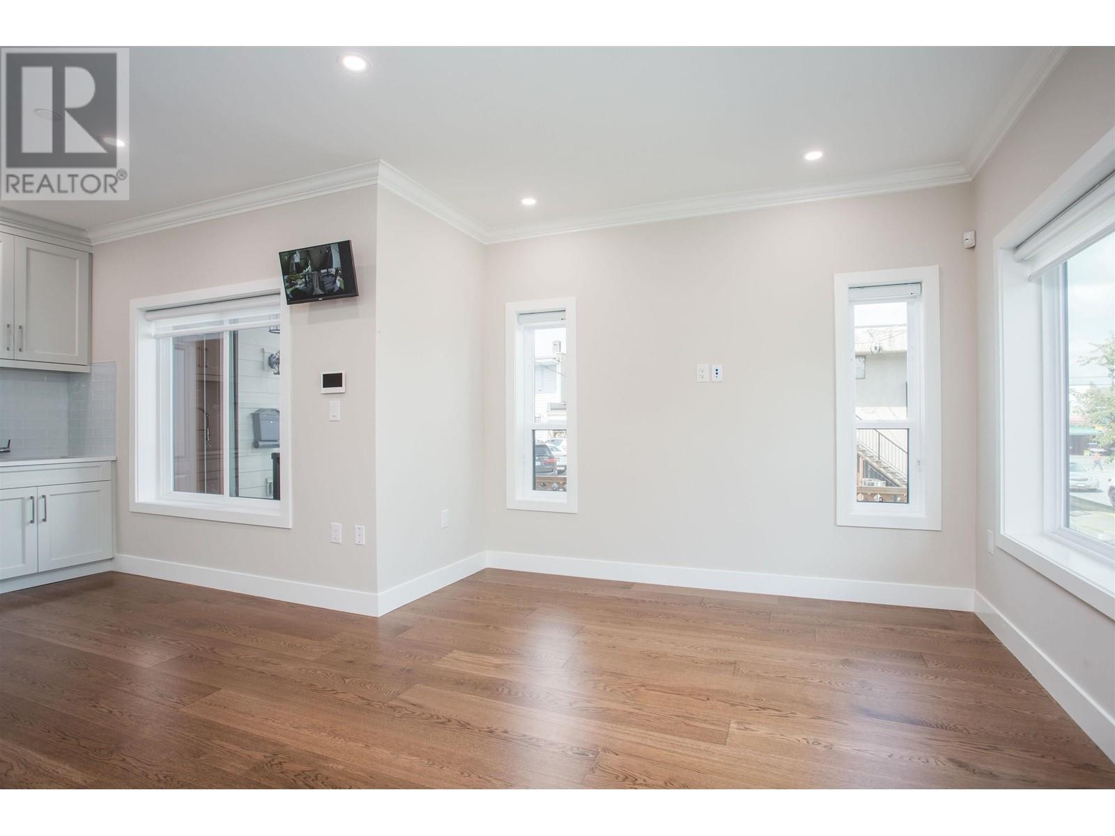 2028 E 42nd Avenue, Vancouver, British Columbia  V5P 1L8 - Photo 14 - R2918223