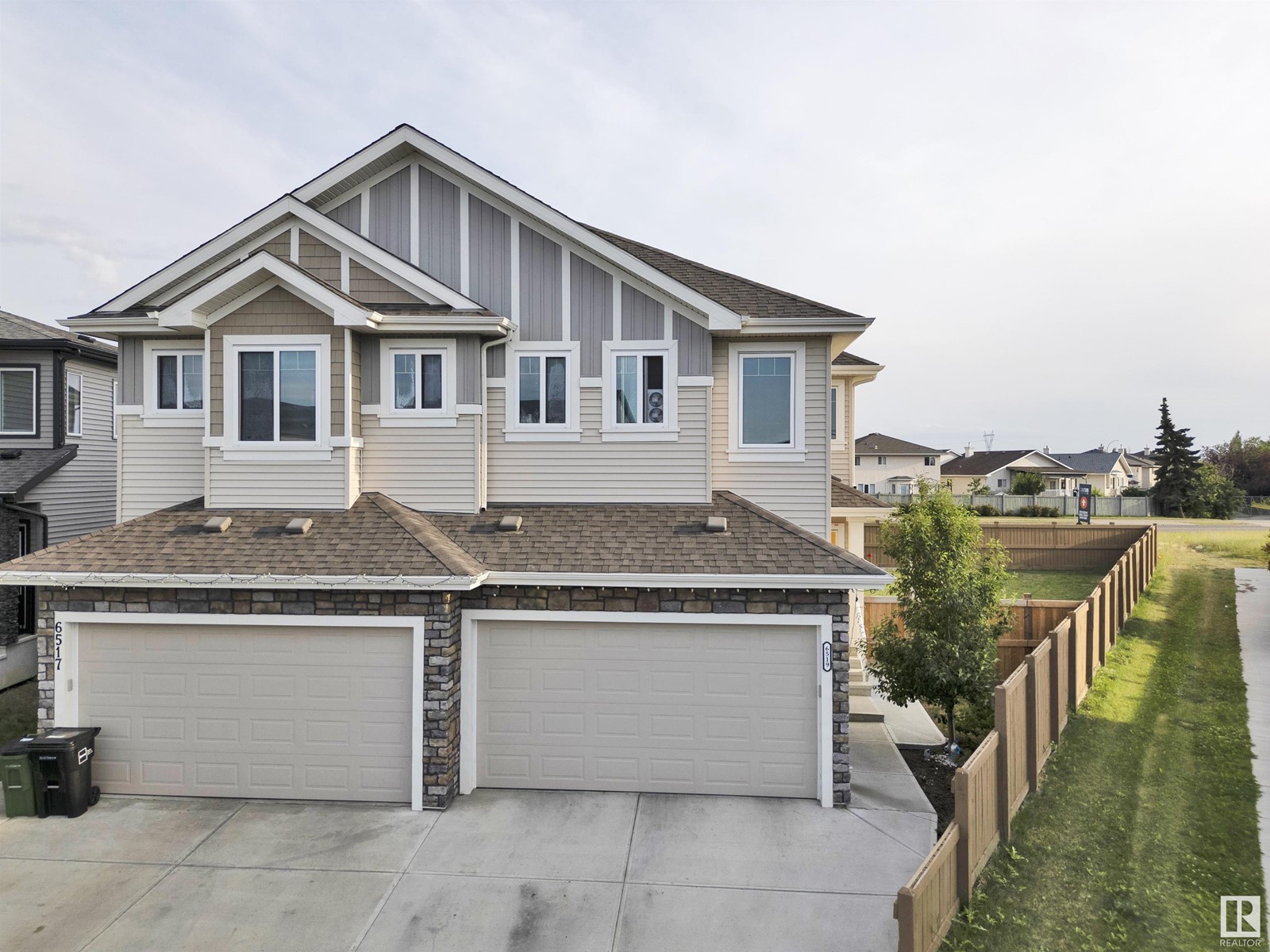 6519 167a Av Nw, Edmonton, Alberta  T5Y 3P7 - Photo 1 - E4403694