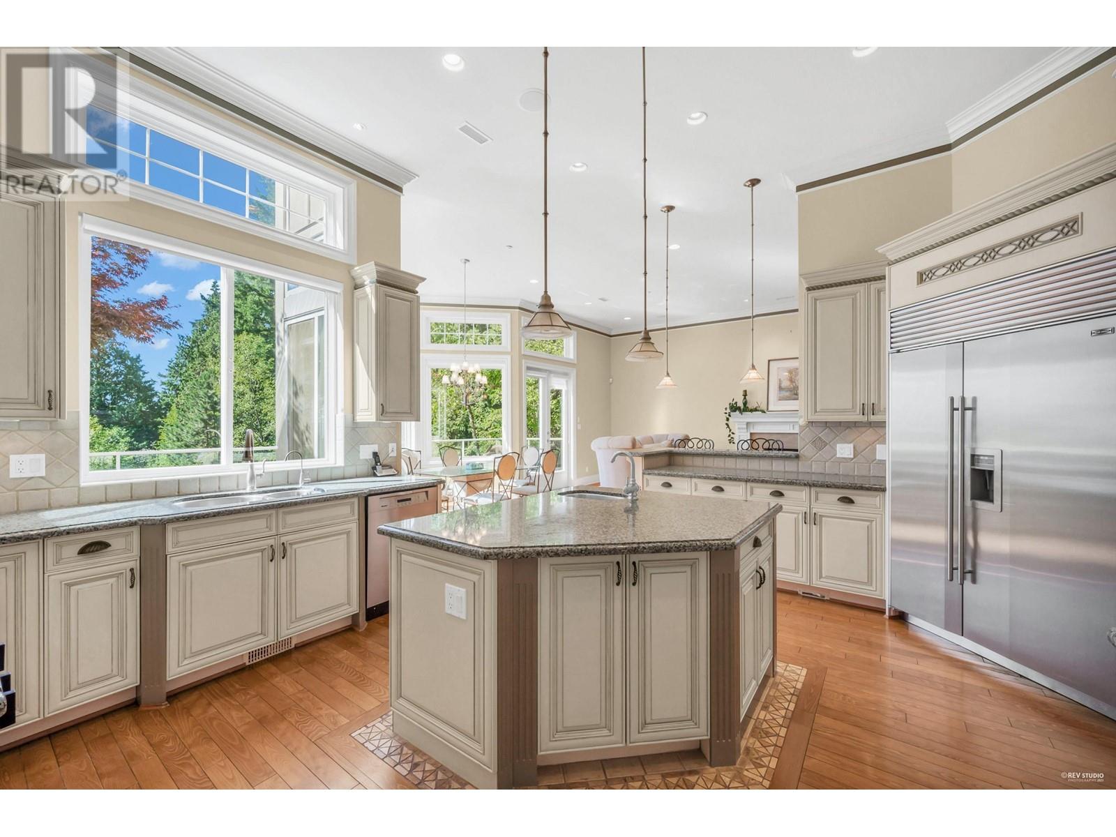 2398 Constantine Place, West Vancouver, British Columbia  V7S 3H7 - Photo 14 - R2807327