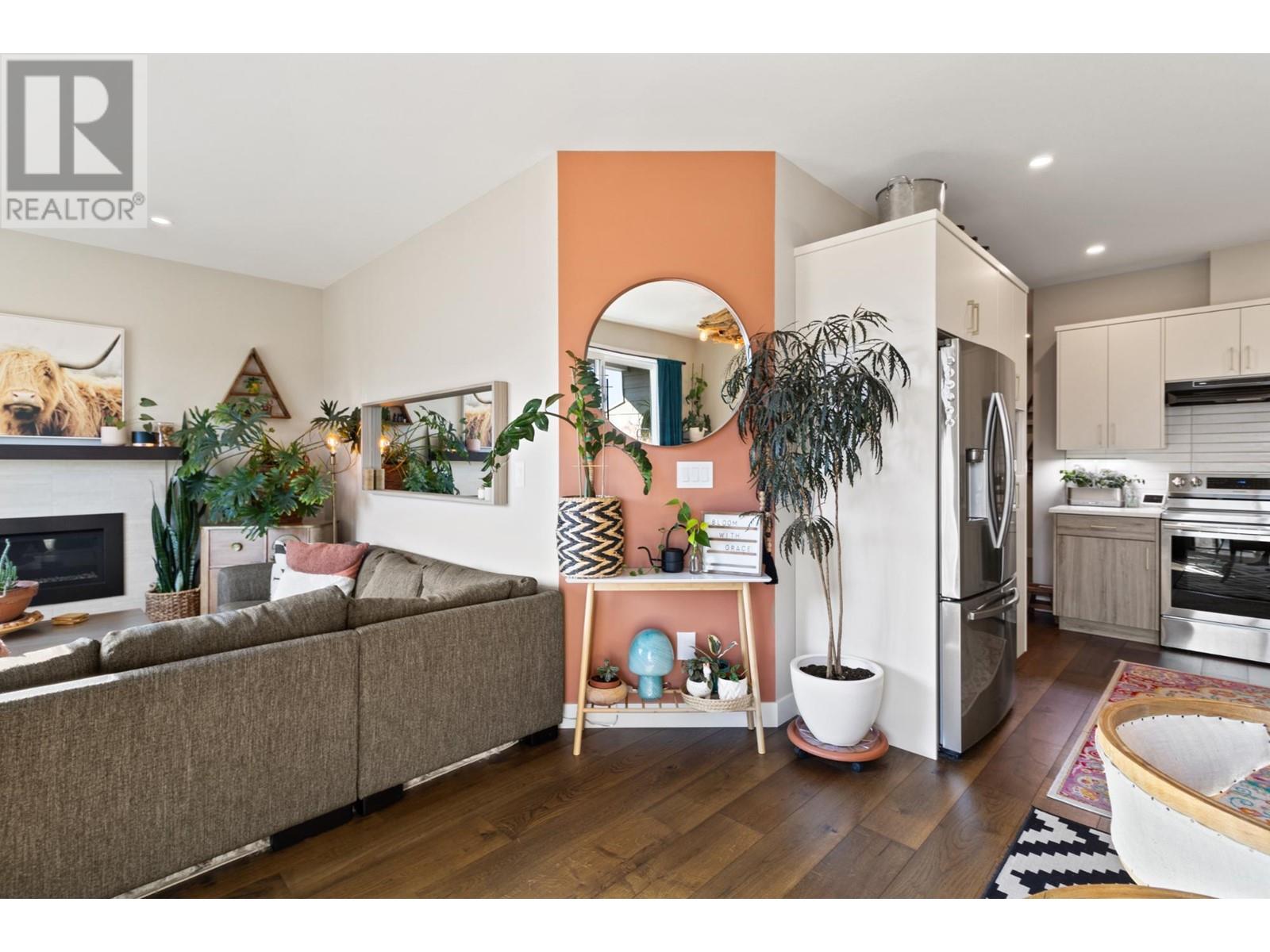 106-2045 Stagecoach Drive, Kamloops, British Columbia  V2B 0H8 - Photo 2 - 180555