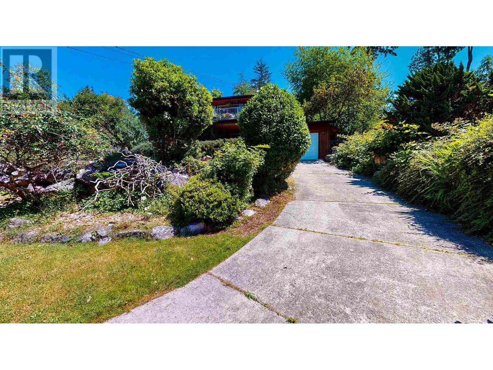 4222 Irvines Landing Road, Garden Bay, British Columbia  V0N 1S1 - Photo 32 - R2912113