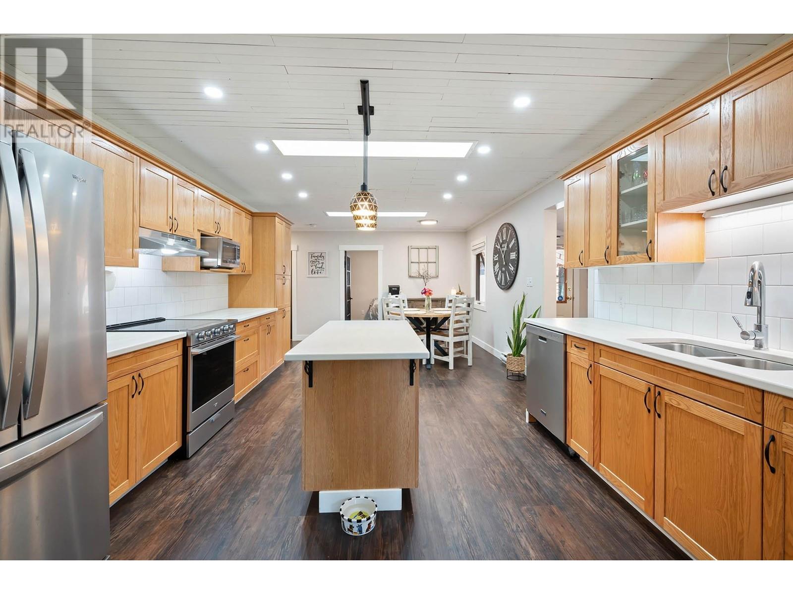 41 Lakeview Drive, Clearwater, British Columbia  V0E 1N2 - Photo 12 - 180557