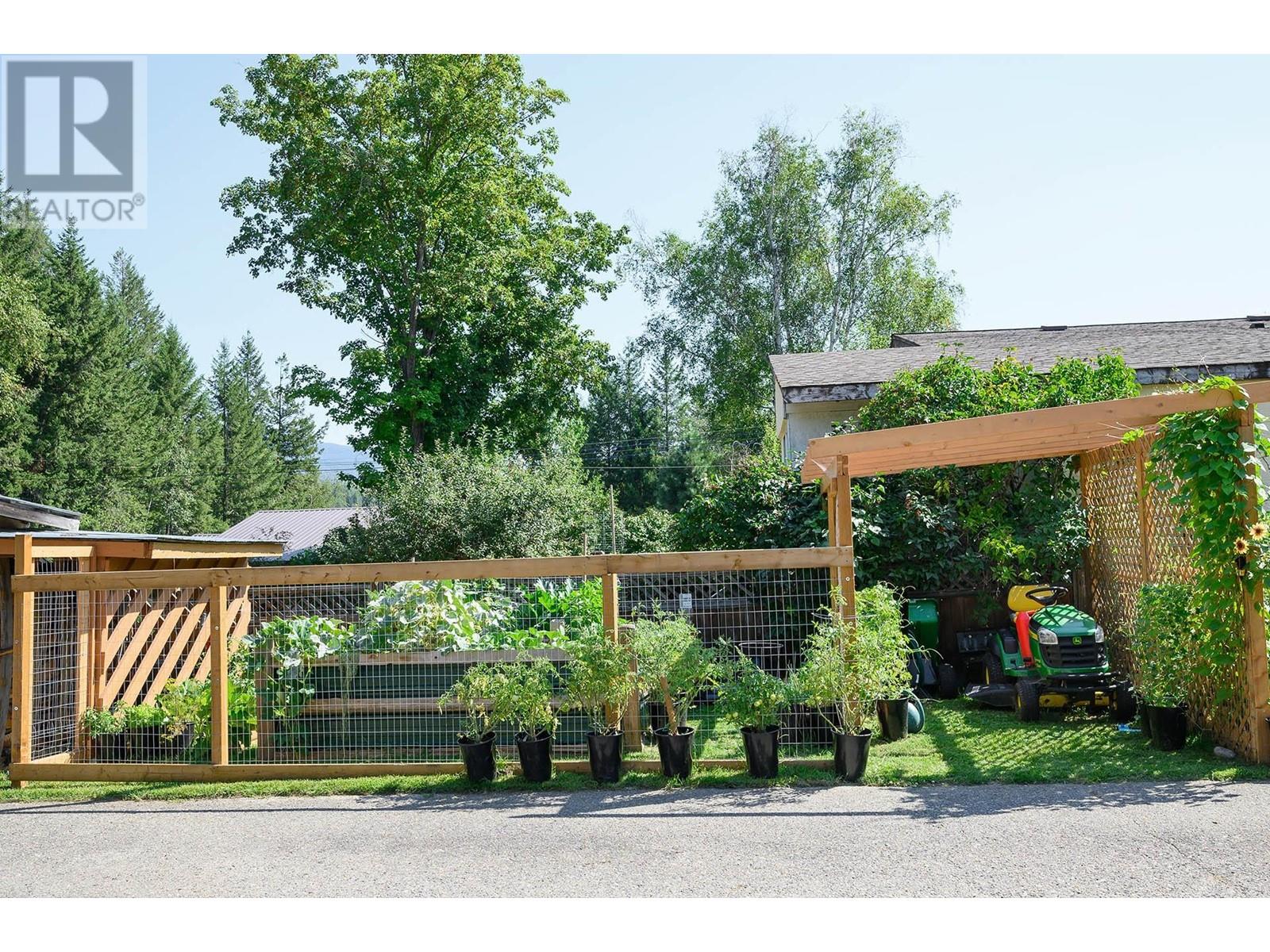 41 Lakeview Drive, Clearwater, British Columbia  V0E 1N2 - Photo 75 - 180557