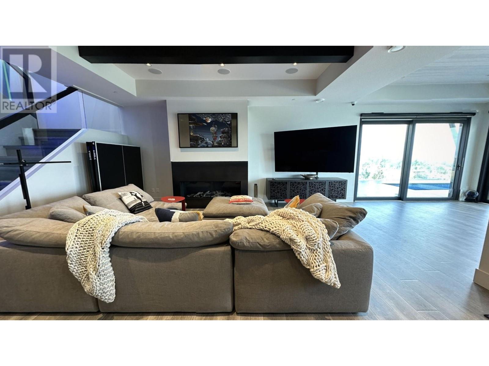 224 Diamond Way, Vernon, British Columbia  V1H 0A2 - Photo 26 - 10322725