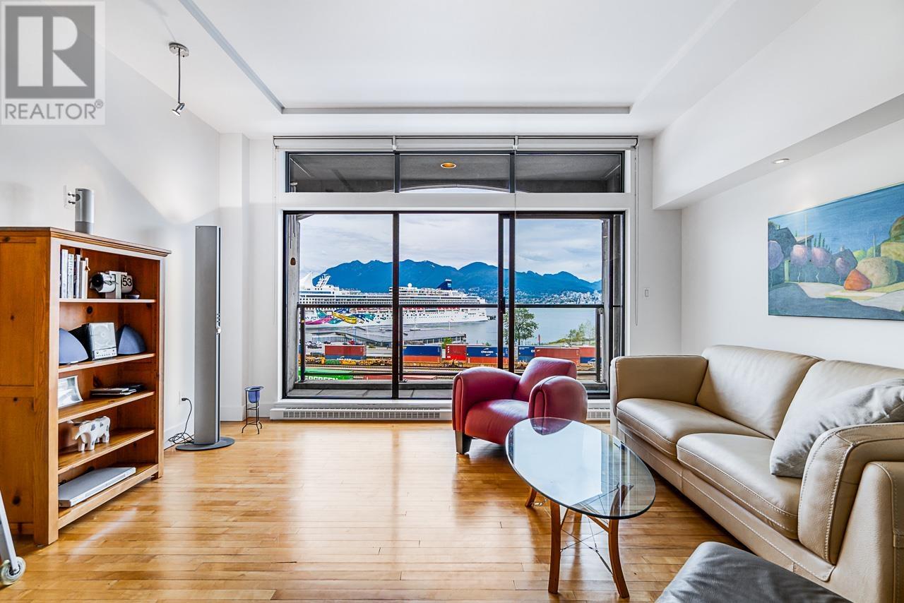 408 345 WATER STREET, Vancouver