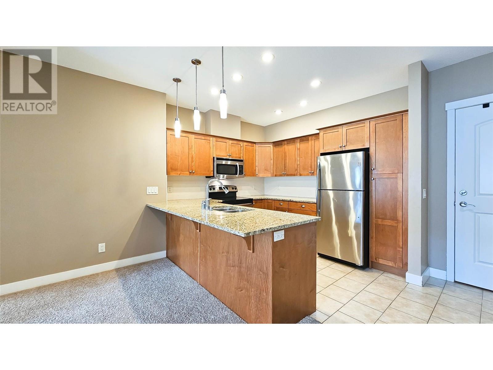 1990 Upper Sundance Drive Unit# 3314 West Kelowna