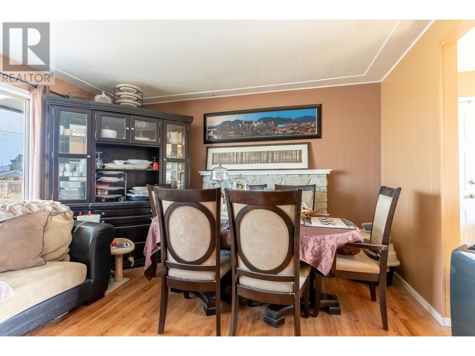 923 12th Street, Kamloops, British Columbia  V2B 3C3 - Photo 12 - 180559