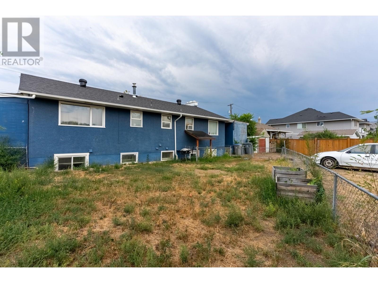 923 12th Street, Kamloops, British Columbia  V2B 3C3 - Photo 31 - 180559