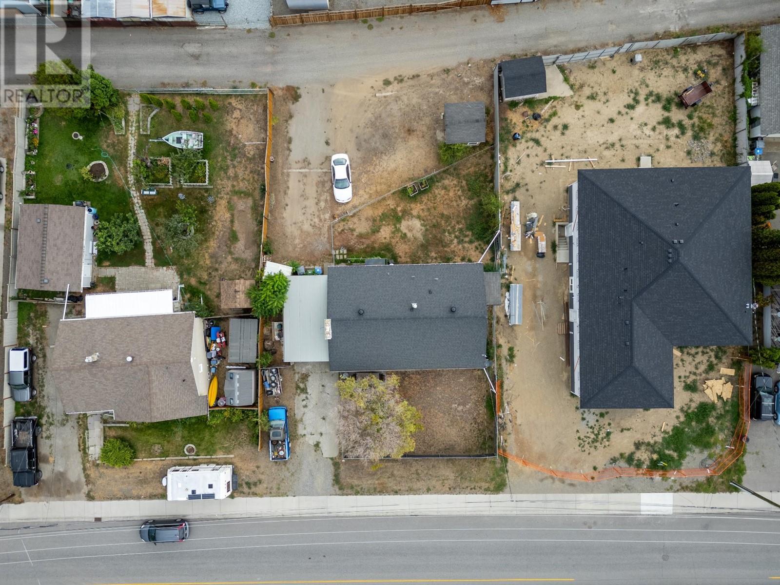 923 12th Street, Kamloops, British Columbia  V2B 3C3 - Photo 34 - 180559