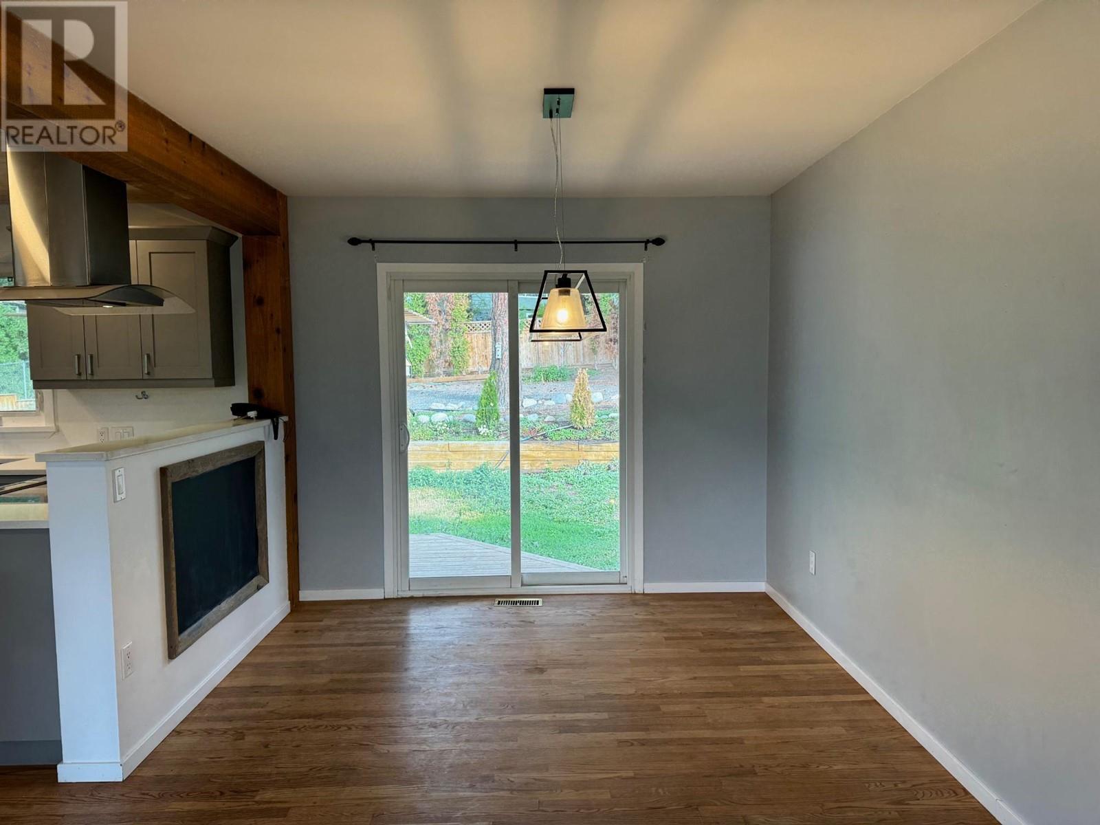 2325 Reid Ave, Merritt, British Columbia  V1K 1J5 - Photo 4 - 180563