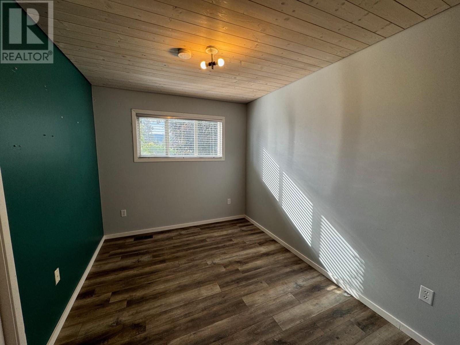 2325 Reid Ave, Merritt, British Columbia  V1K 1J5 - Photo 6 - 180563