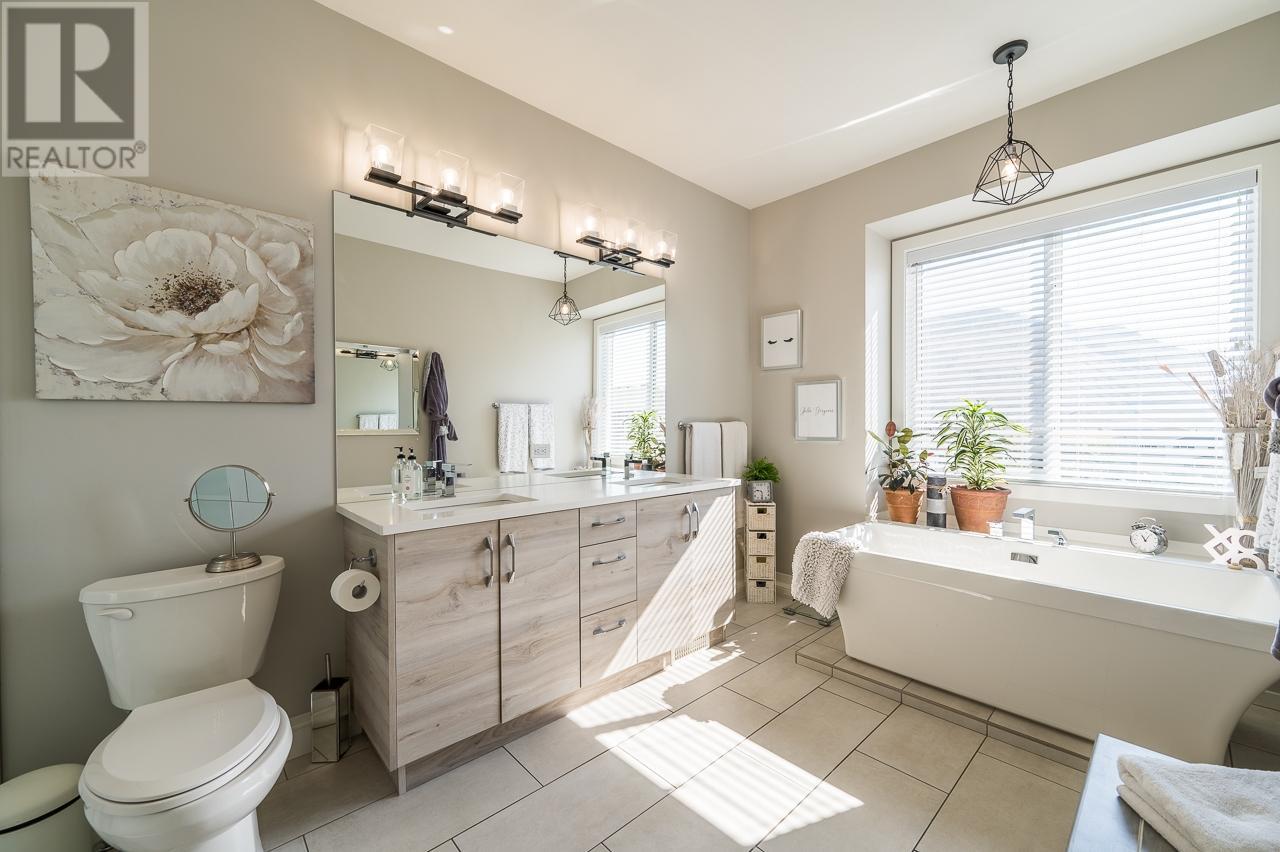 2265 Grasslands Blvd, Kamloops, British Columbia  V2B 0E3 - Photo 12 - 180561