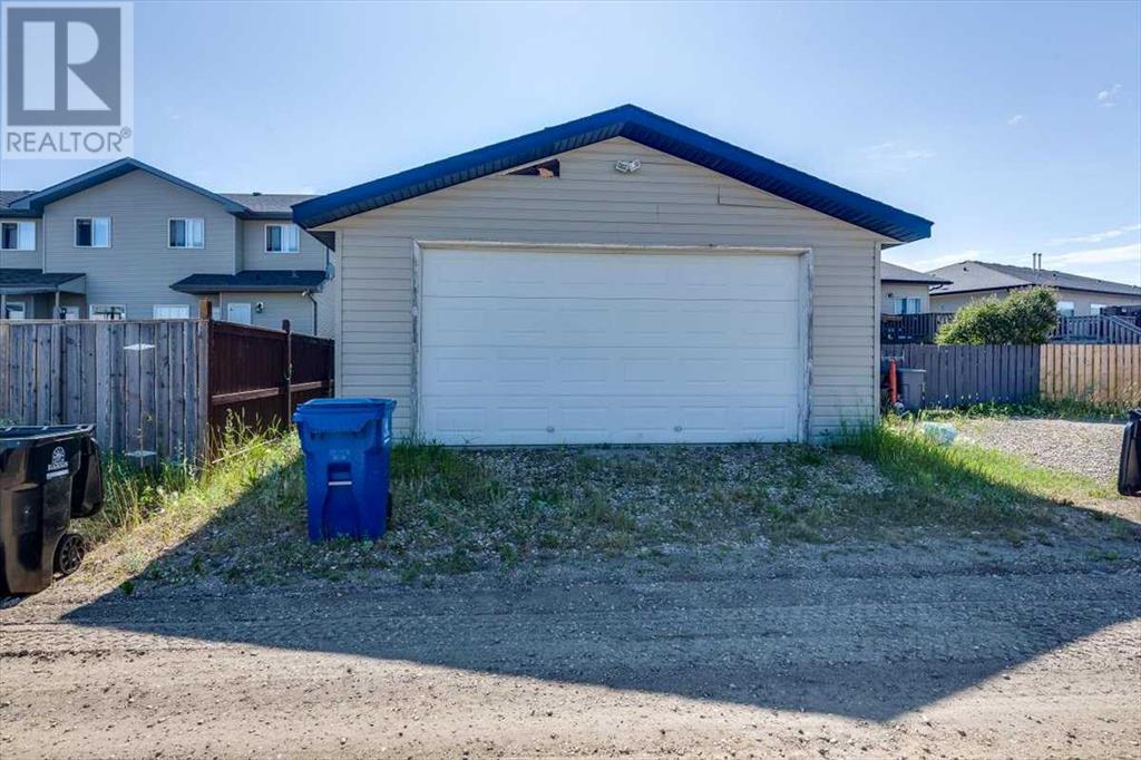 5530 Prairie Ridge Avenue, Blackfalds, Alberta  T4M 0C2 - Photo 2 - A2149943