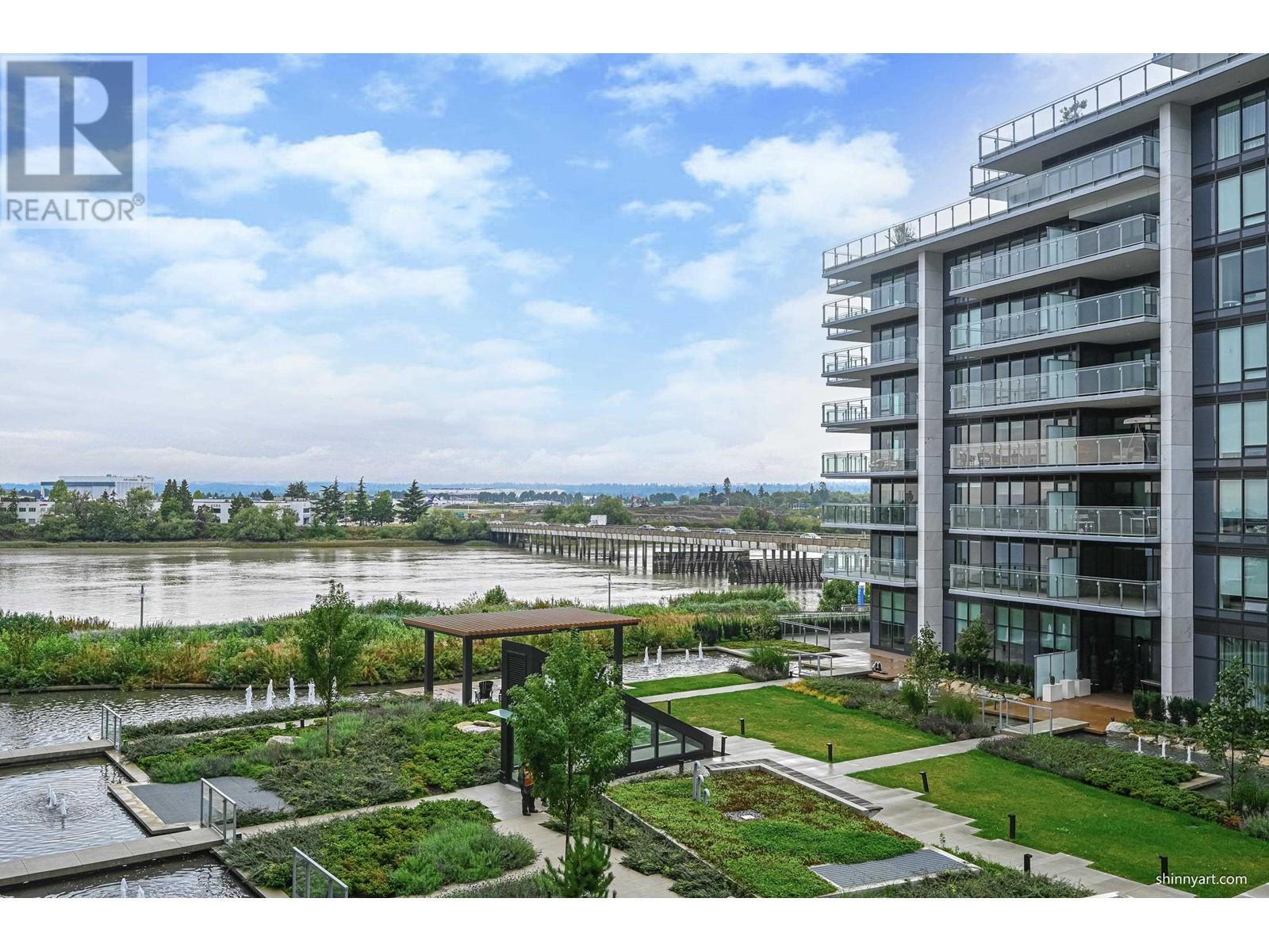 Listing Picture 2 of 26 : 306 6811 PEARSON WAY, Richmond / 烈治文 - 魯藝地產 Yvonne Lu Group - MLS Medallion Club Member