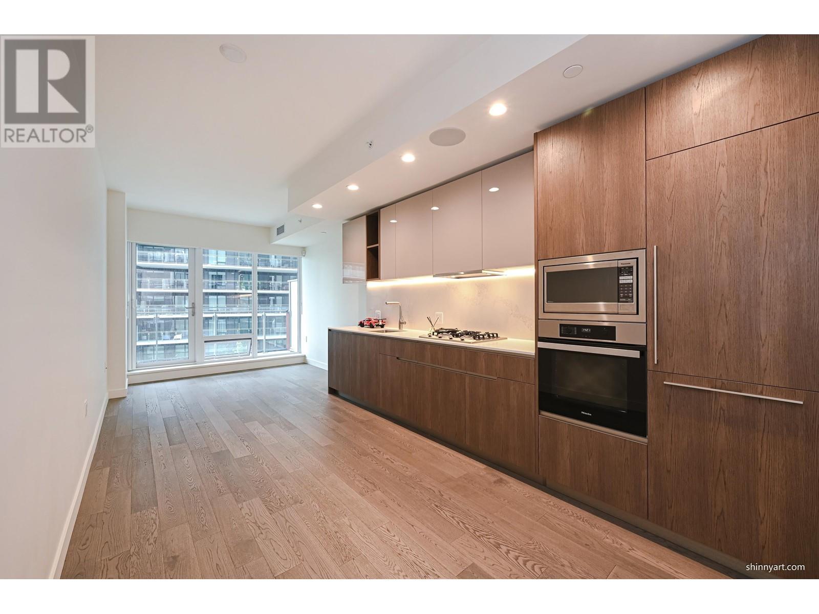 Listing Picture 14 of 26 : 306 6811 PEARSON WAY, Richmond / 烈治文 - 魯藝地產 Yvonne Lu Group - MLS Medallion Club Member