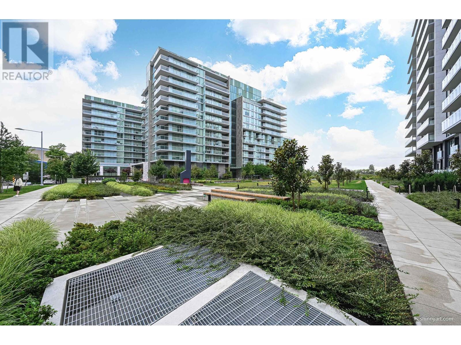 Listing Picture 3 of 26 : 306 6811 PEARSON WAY, Richmond / 烈治文 - 魯藝地產 Yvonne Lu Group - MLS Medallion Club Member