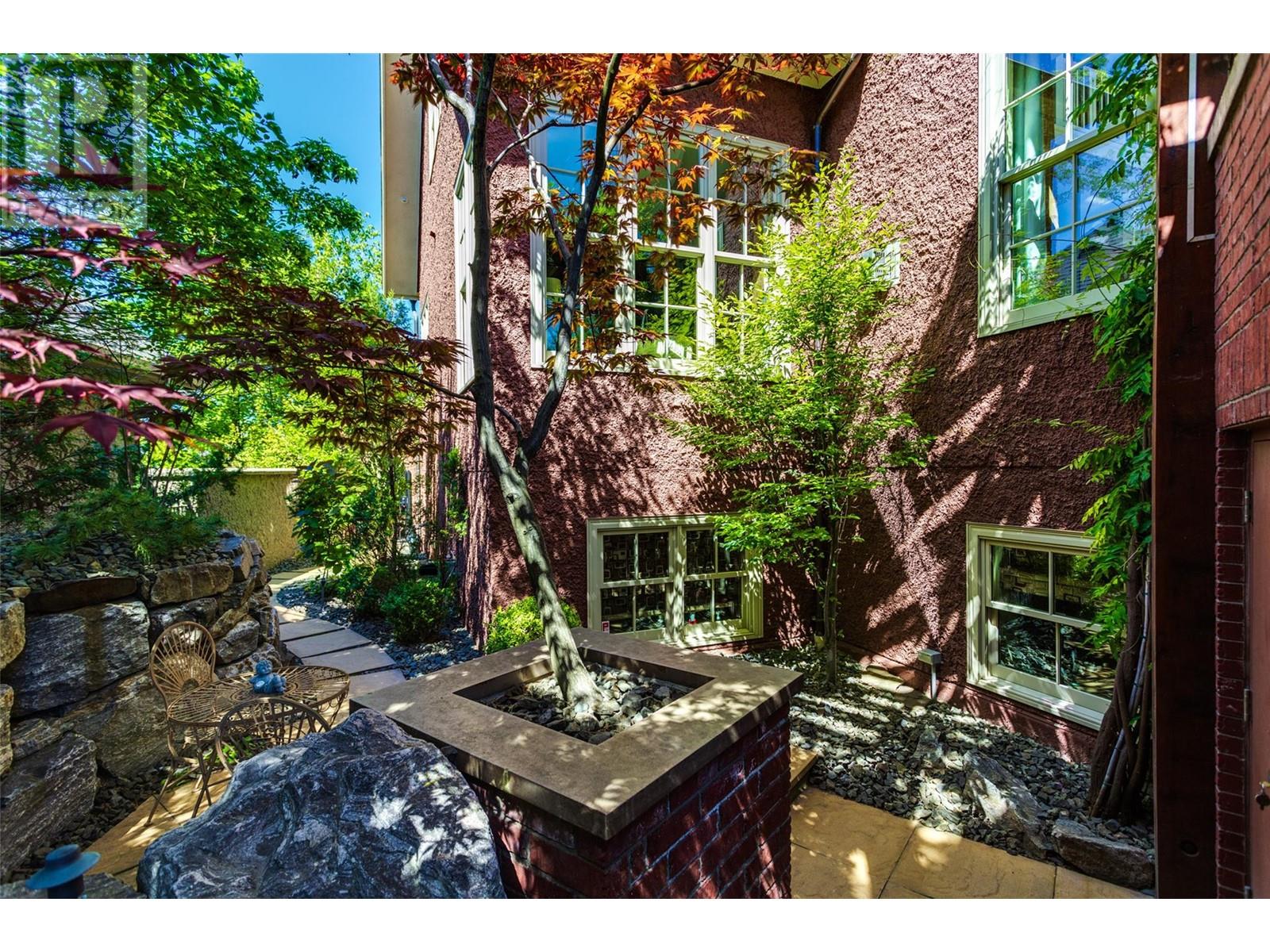 965 Westpoint Drive Kelowna