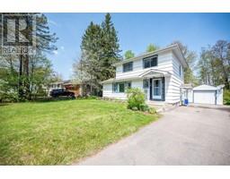 36 Thomson Crescent Laurentian Hills, Deep River, Ca