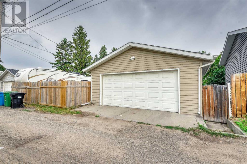 916 17a Street Ne, Calgary, Alberta  T2E 4V3 - Photo 7 - A2157495