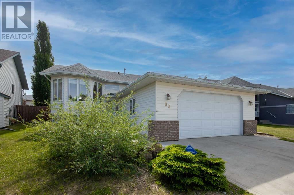 32 Fern Glade Crescent, Sylvan Lake, Alberta  T4S 1Z6 - Photo 25 - A2145054