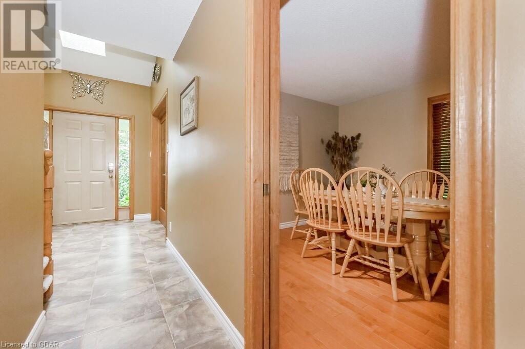 7678 Eighth Line, Guelph, Ontario  N1H 6J2 - Photo 8 - 40622426