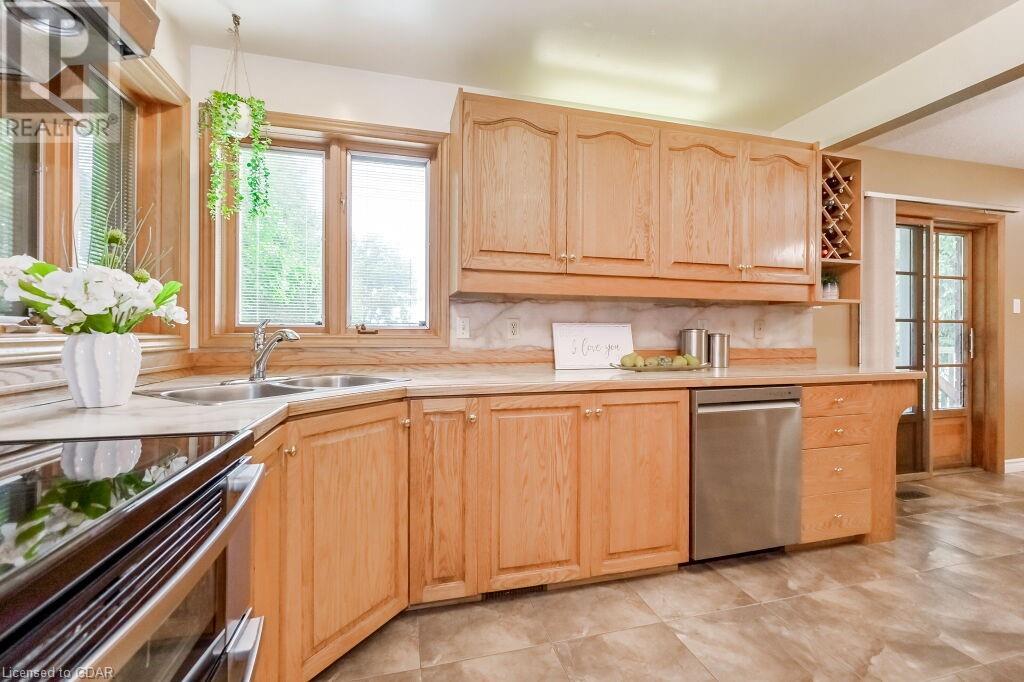 7678 Eighth Line, Guelph, Ontario  N1H 6J2 - Photo 13 - 40622426