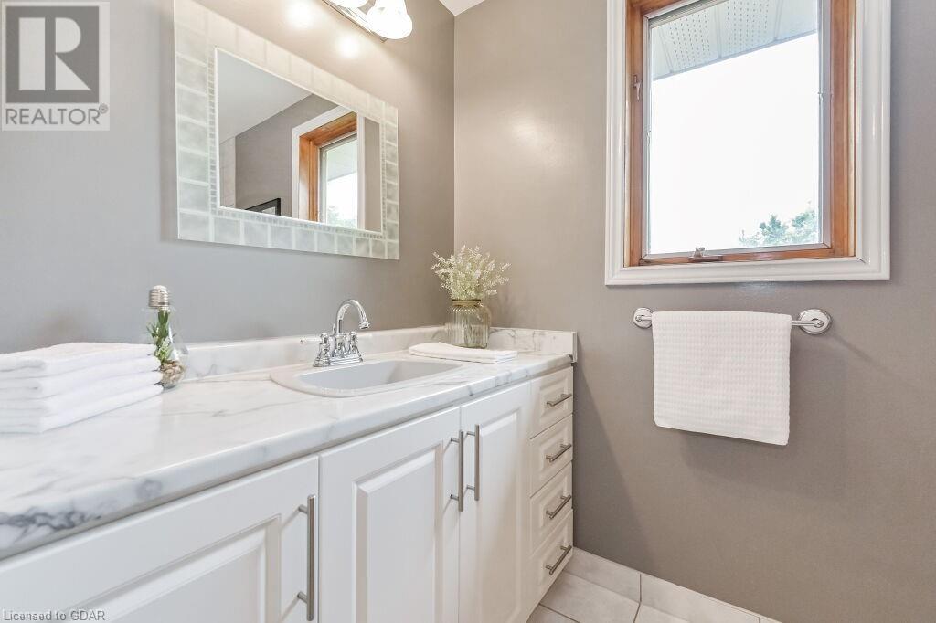 7678 Eighth Line, Guelph, Ontario  N1H 6J2 - Photo 25 - 40622426