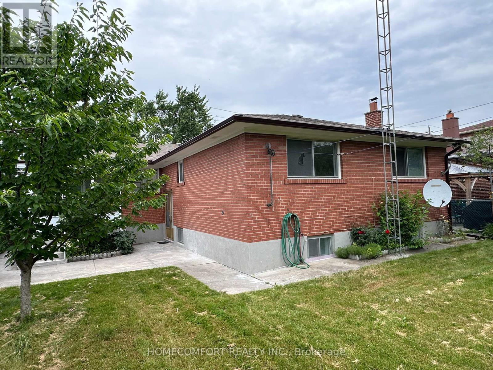 Lower 1 - 45 Ernest Avenue, Toronto (Pleasant View), Ontario  M2J 3T4 - Photo 12 - C9270420