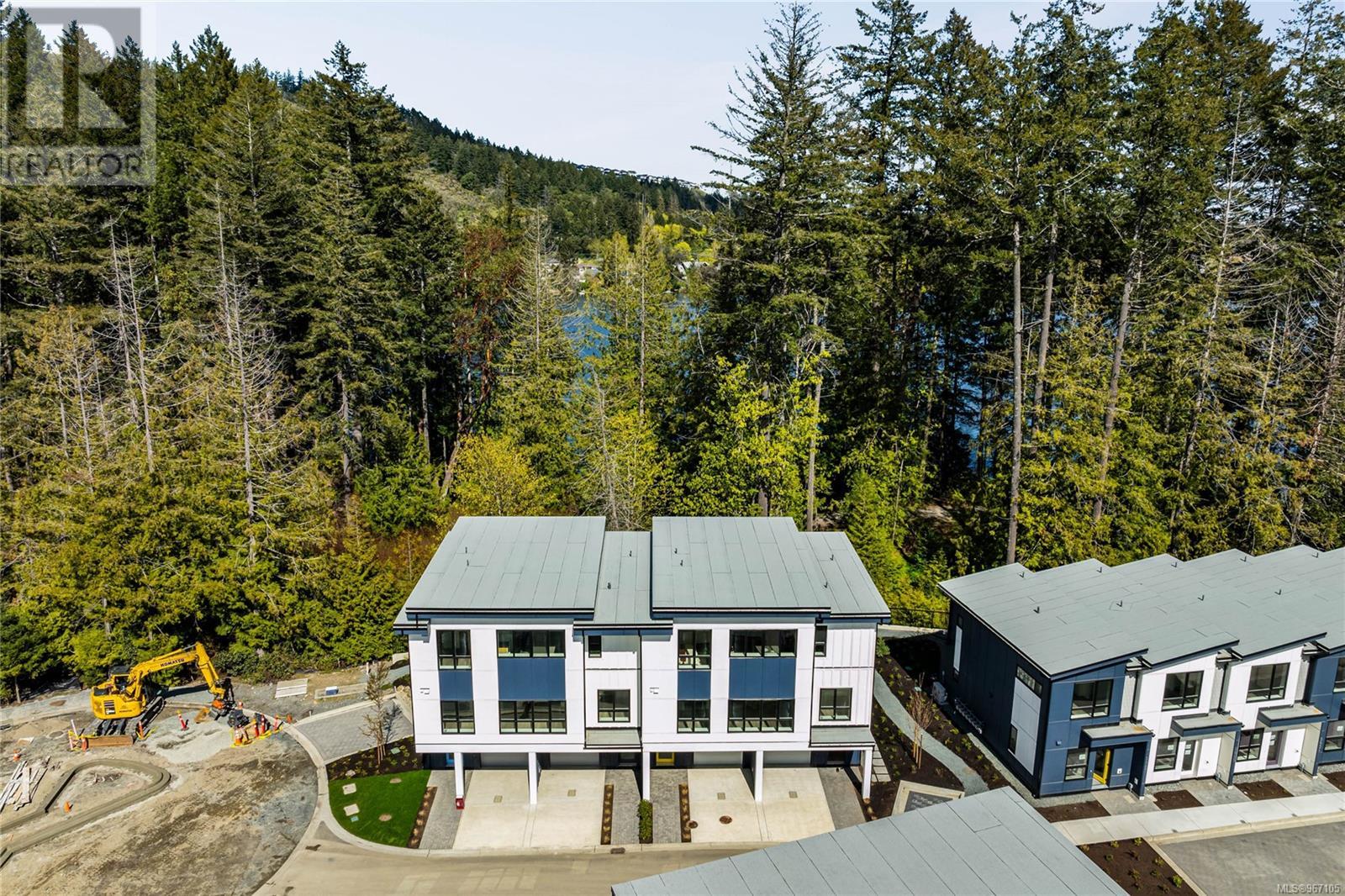 Property at 1224 Drifter End image 2
