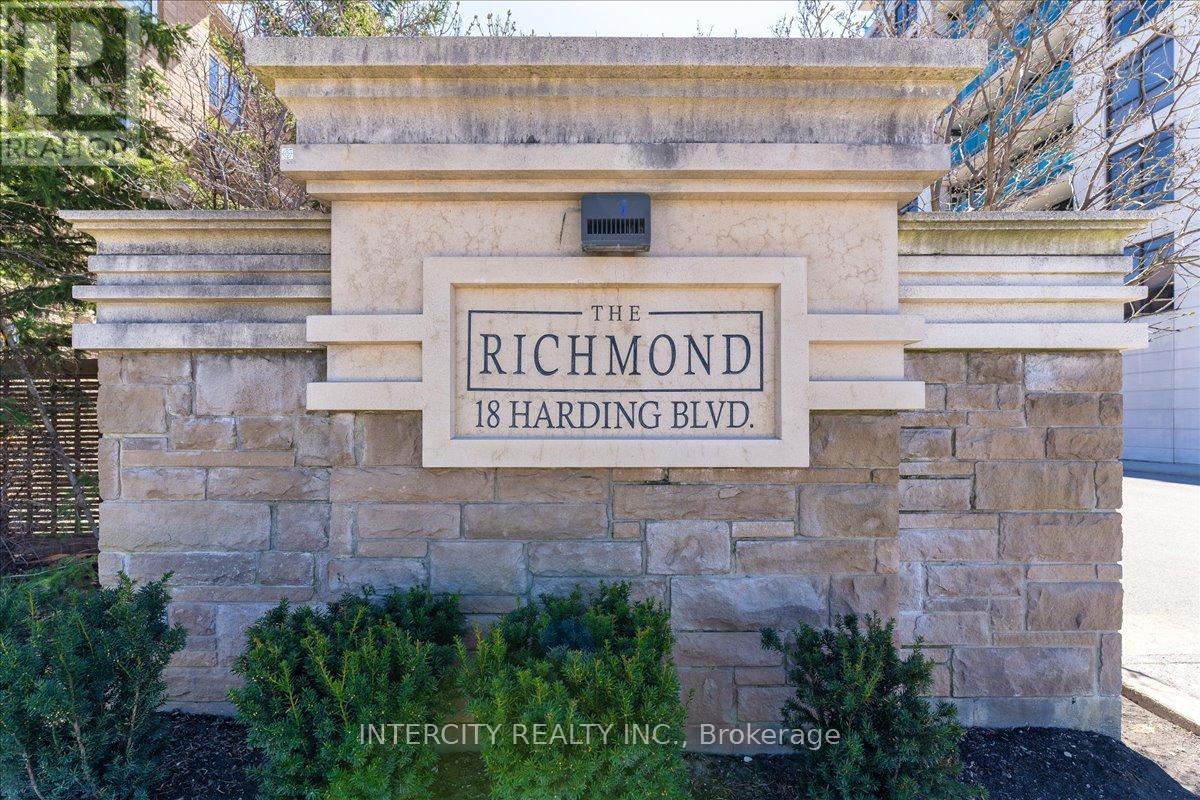 408 - 18 Harding Boulevard, Richmond Hill (Harding), Ontario  L4C 0T3 - Photo 3 - N9270521