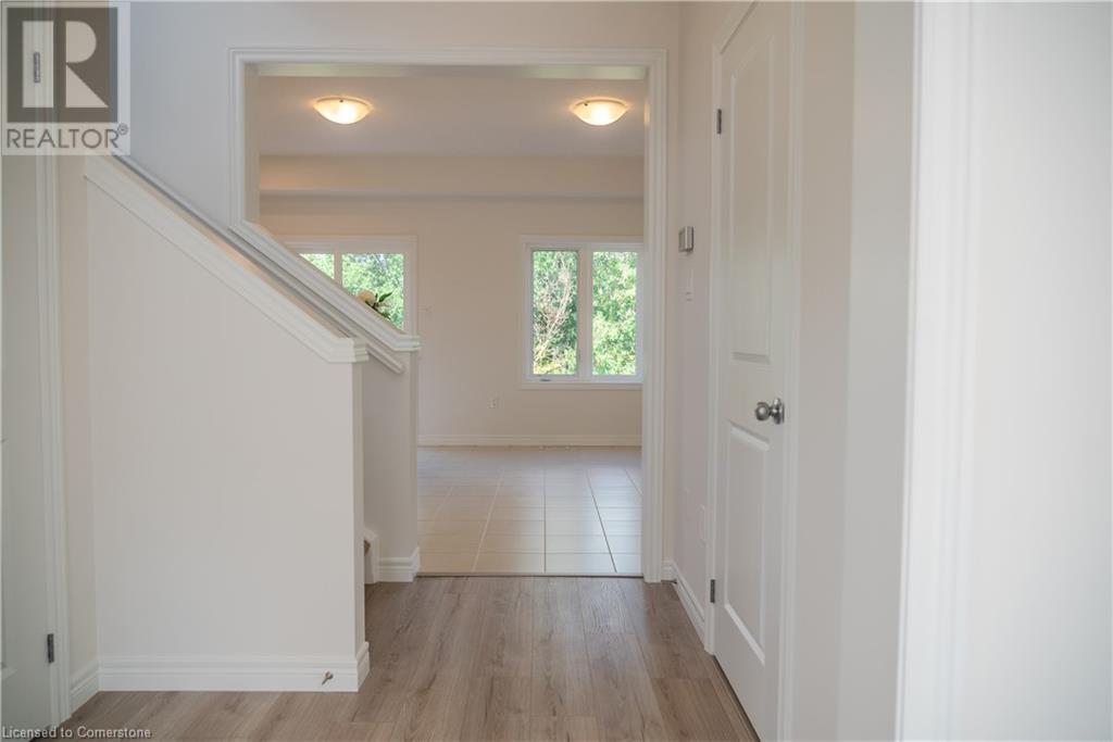 11 Sora Lane, Guelph, Ontario  N1E 6T1 - Photo 5 - 40637491