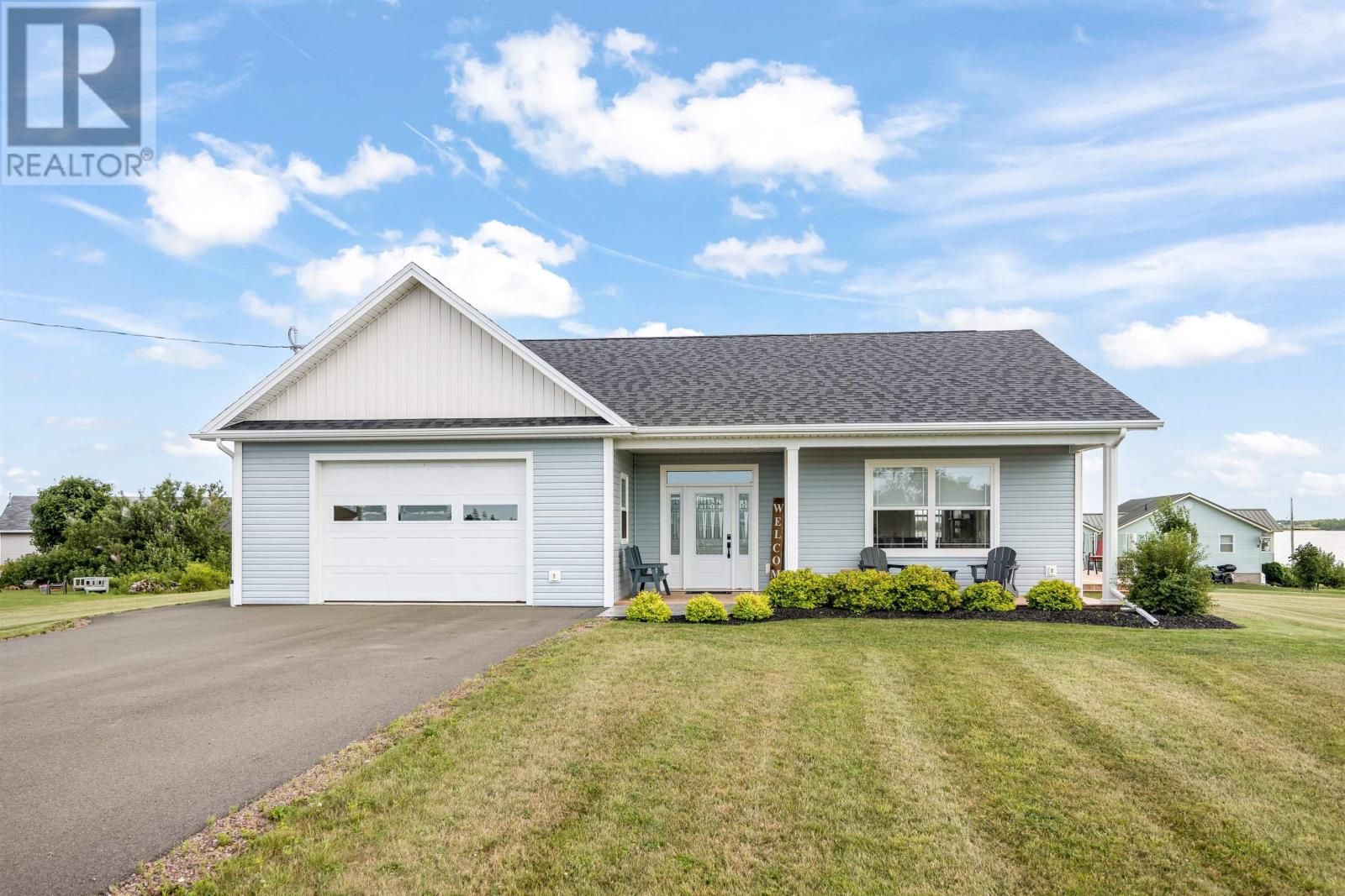 17 Ocean View Place, Brackley Beach, Prince Edward Island  C0A 1X0 - Photo 1 - 202420723