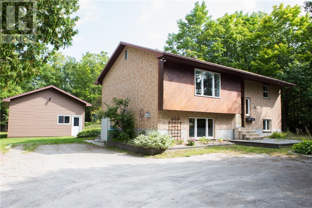 6404 King St., mindemoya, Ontario