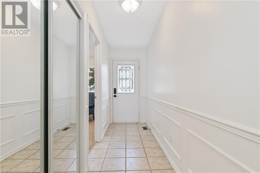 24 Griffiths Drive Unit# 19, Paris, Ontario N3L 4C5 - Photo 4 - 40574231