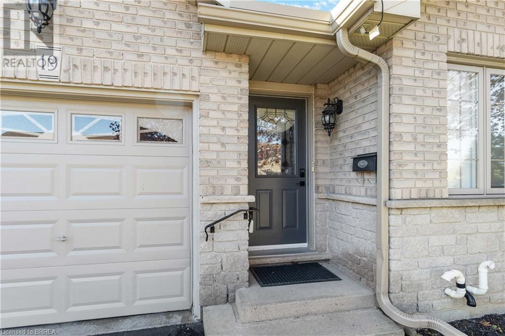 24 Griffiths Drive Unit# 19, Paris, Ontario N3L 4C5 - Photo 3 - 40574231