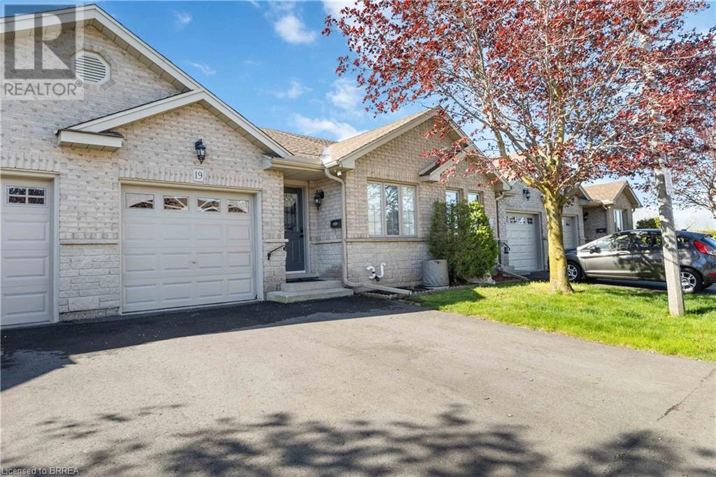 24 Griffiths Drive Unit# 19, Paris, Ontario N3L 4C5 - Photo 39 - 40574231