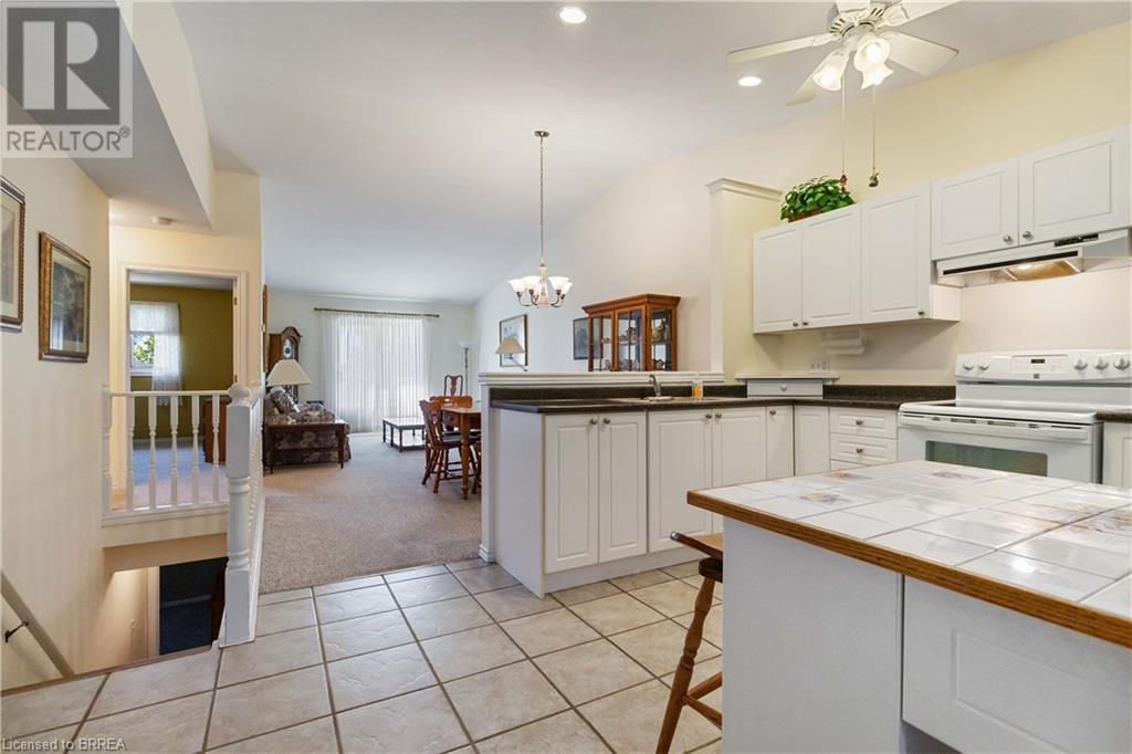 24 Griffiths Drive Unit# 19, Paris, Ontario N3L 4C5 - Photo 9 - 40574231