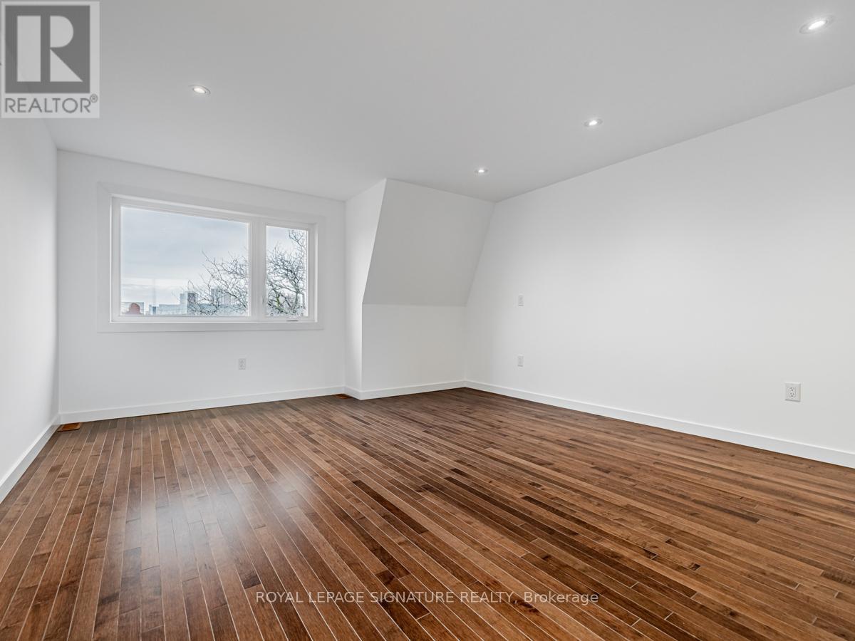 3 - 2374 Gerrard Street E, Toronto (East End-Danforth), Ontario  M4E 2E1 - Photo 13 - E9270810